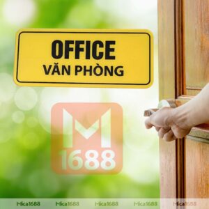 Bảng tên phòng